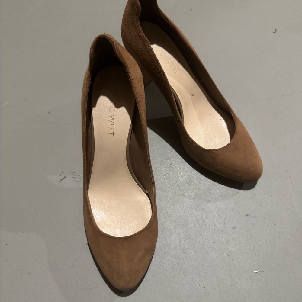 Nine West Suede Brown Tan Block Heel